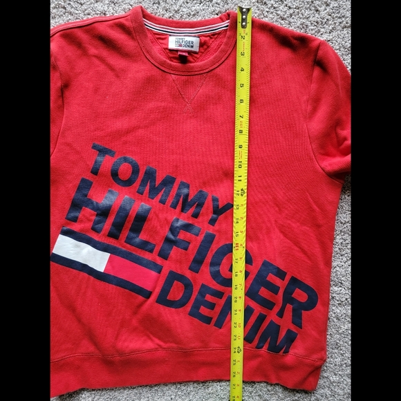 Tommy Hilfiger Denim Men's Large Red Crewneck Sweatshirt Y2K - Picture 6 of 6